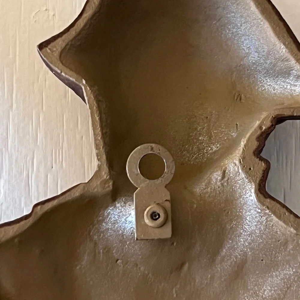 Colonial Soldier Cast Metal Wall Art in 1960s, 🇺🇸Made